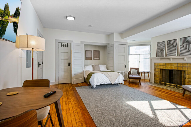Foto del edificio - 1848 E 89th St