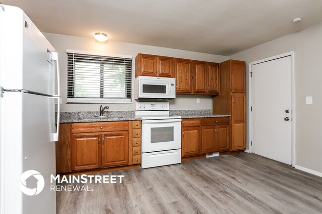 Foto del edificio - 1700 Birch St