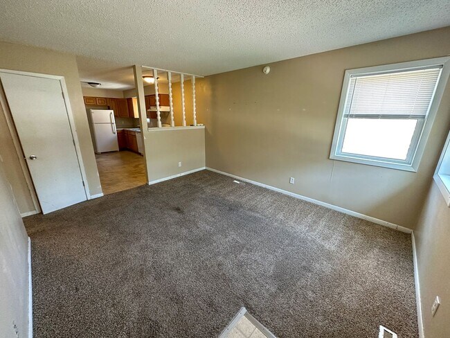 Foto del edificio - 1317 Woodstock Ave