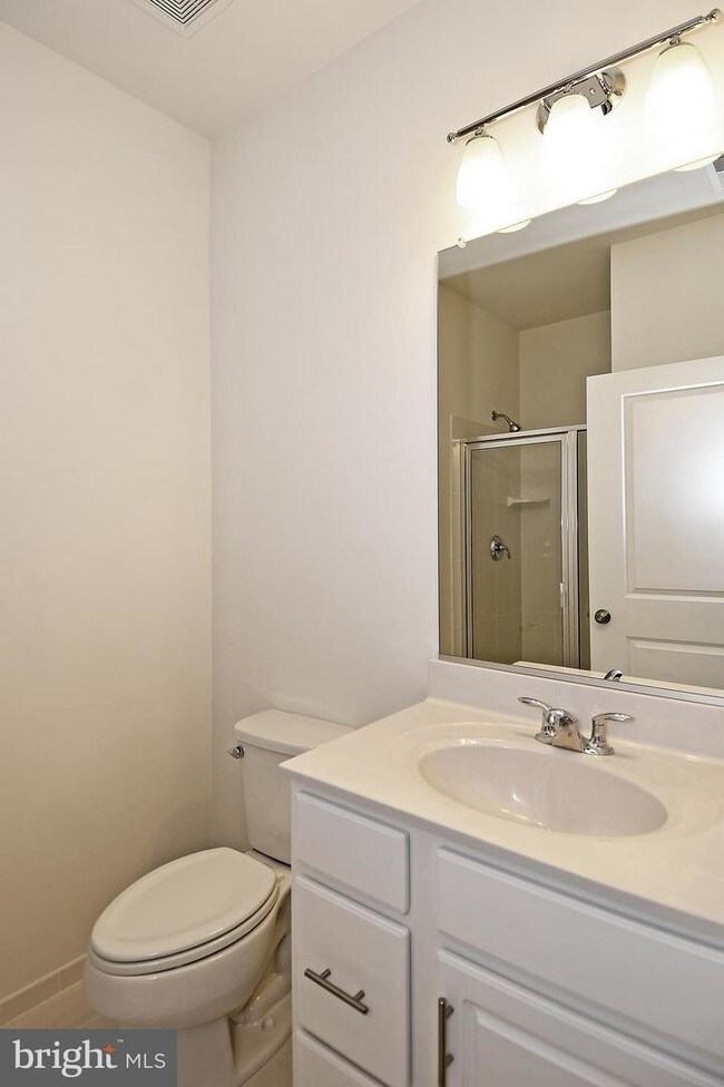 Building Photo - 23408 Adagio Terrace