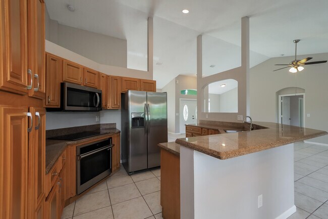 Foto del edificio - 3889 SW Wycoff St