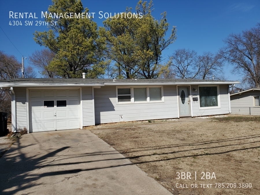 Primary Photo - 4304 SW 29th St- 3 BED/1.5 BATH