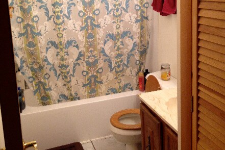 Bathroom - 152 Quarry Hill Rd