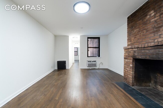 Photo - 205 2nd Ave House