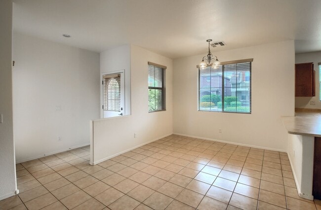 Building Photo - 3770 E Kristal Way