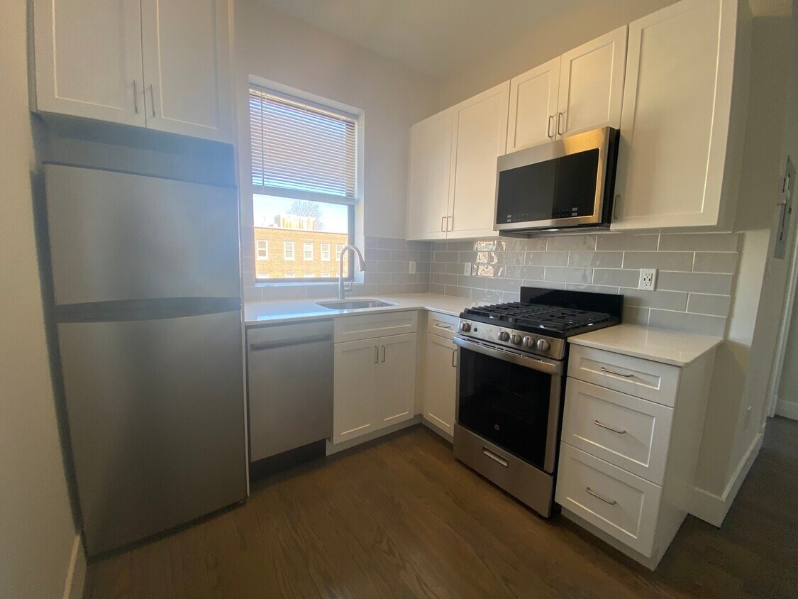 Foto principal - 125 Park Dr