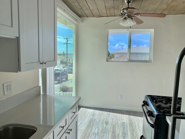 Foto del edificio - 1536 Moorland Dr