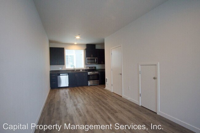 Building Photo - 7025-7045 N Mohawk Ave