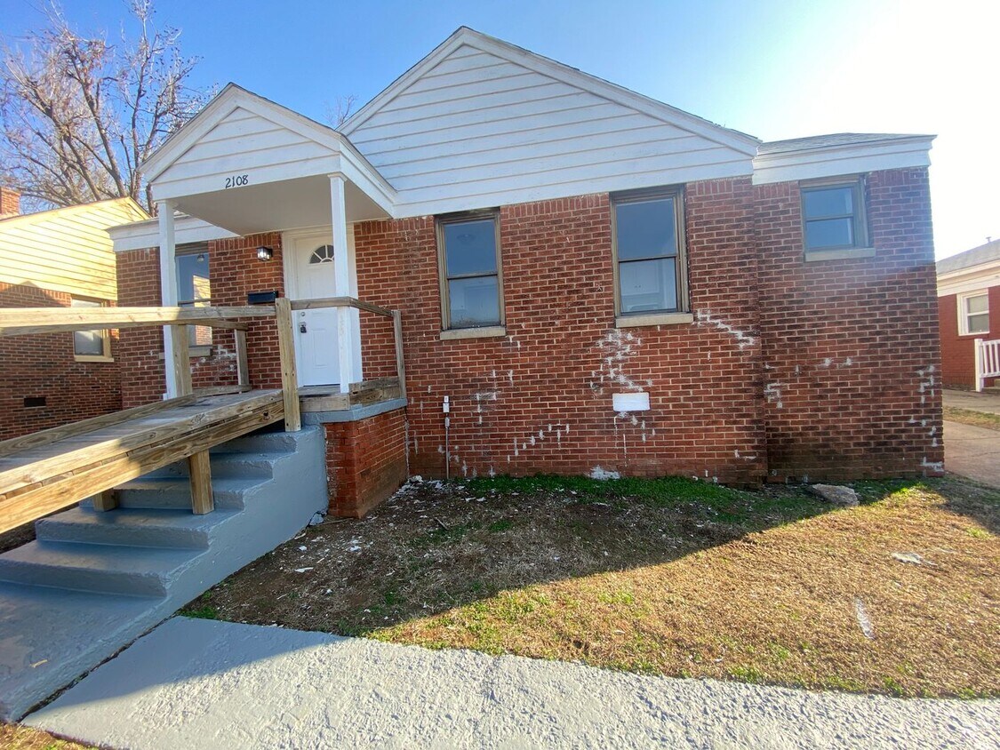 2108 NE 23rd St, Oklahoma City, OK 73111 House Rental in Oklahoma