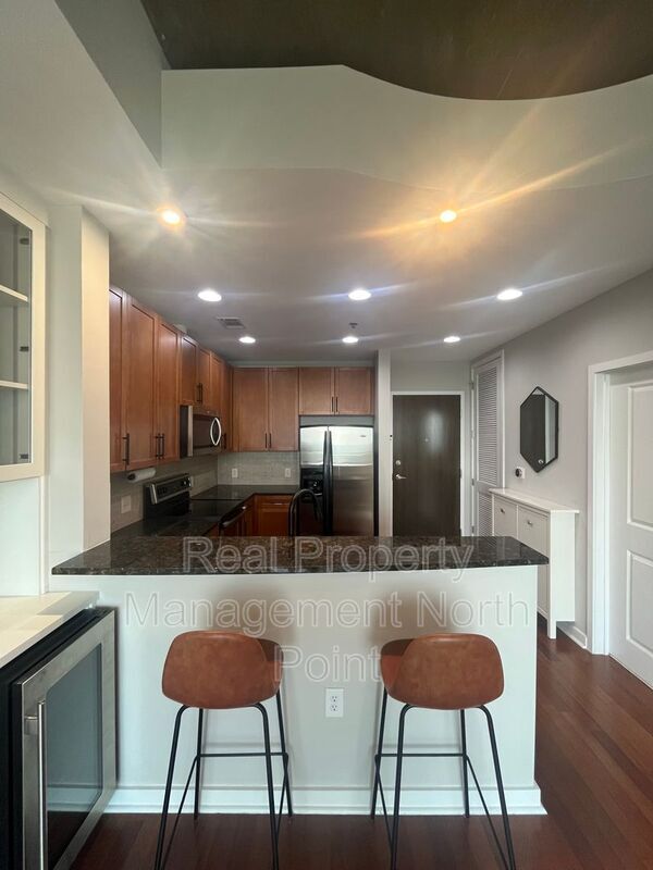 Photo - 855 Peachtree St NE House