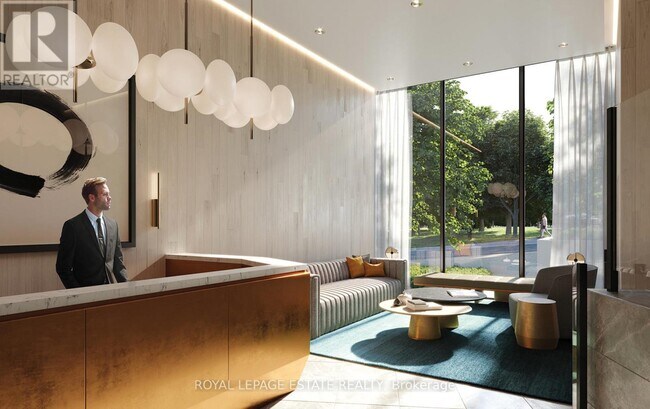 Building Photo - 2 Manderley Dr