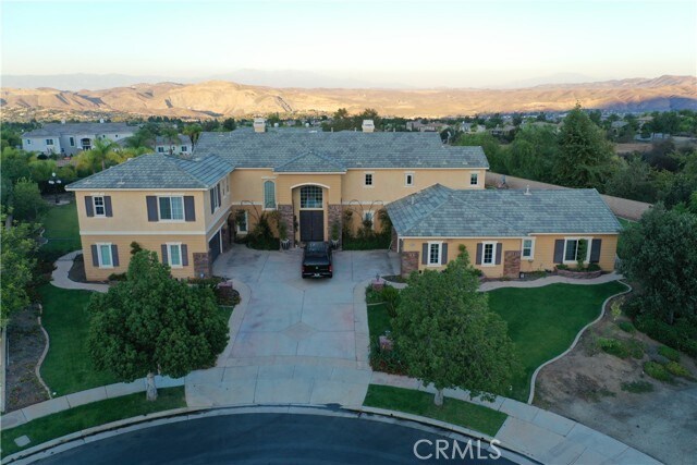 Foto del edificio - 1583 Twin Oaks Cir