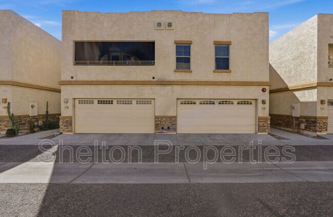 Foto del edificio - 15818 N 25th St
