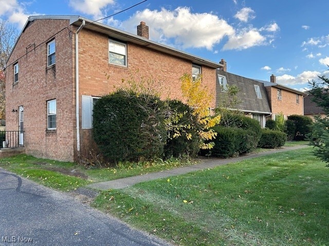 Primary Photo - 1286 N Chapel St