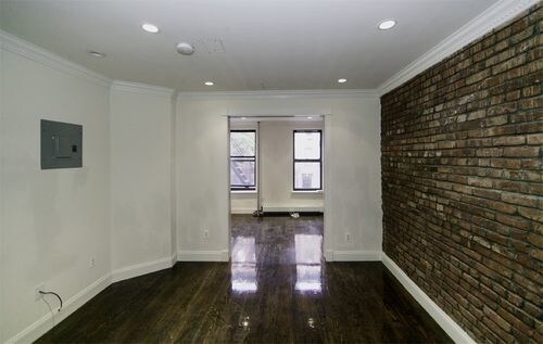 Primary Photo - 524 E 5th St