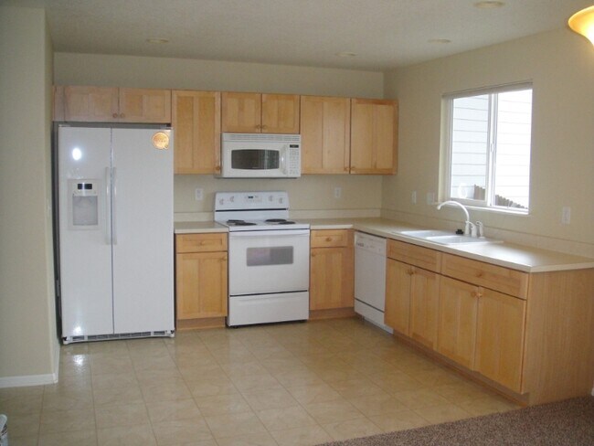 Foto del edificio - 1846 Twin Lakes Cir
