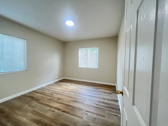 Foto del edificio - 3934 2nd Ave