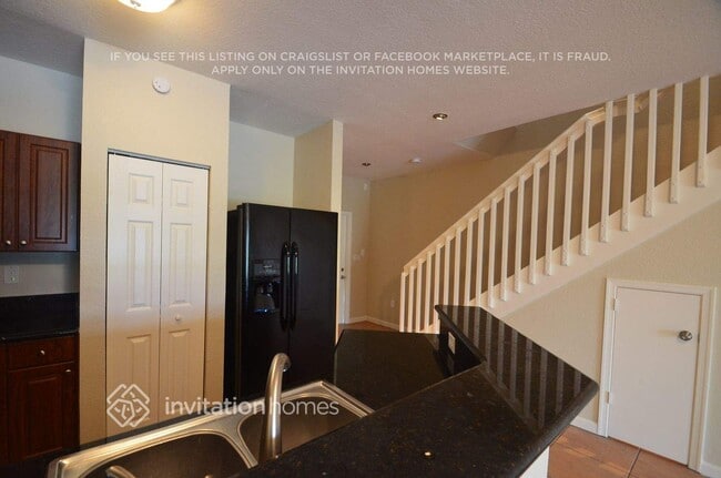 Foto del edificio - 8899 N Isles Cir