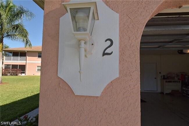 Foto del edificio - 19949 Lake Vista Cir N