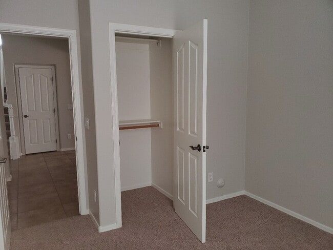Foto del edificio - 5 Bedroom Home in Morrison Ranch!!