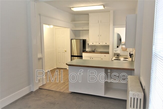 Building Photo - 317 E Bannock St