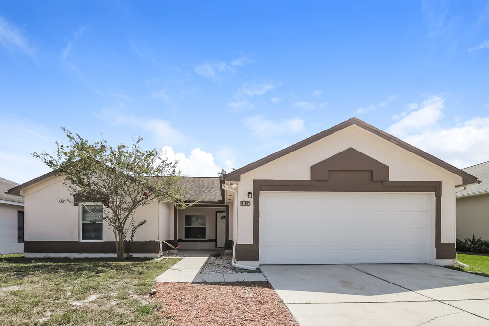 Foto principal - 1012 Hornbeam St