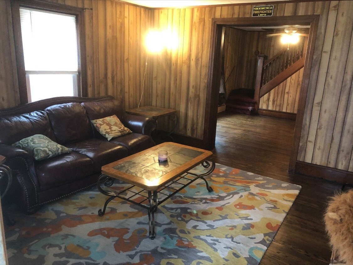 Living room - 1159 Park Ave