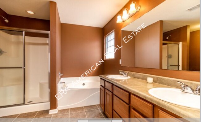 Foto del edificio - 2609 Corner Creek Rd
