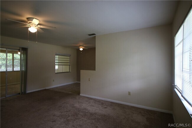 Foto del edificio - 6246 E Waverly St