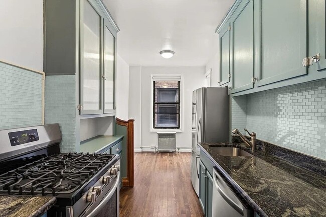 Foto del edificio - 3875 Waldo Ave