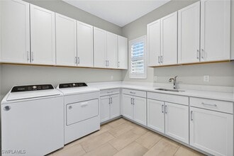 Building Photo - 14258 Galley Ct