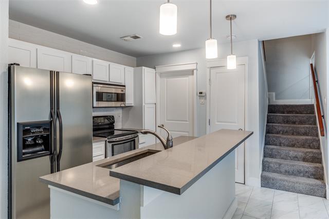 Building Photo - 3935 Buena Vista St