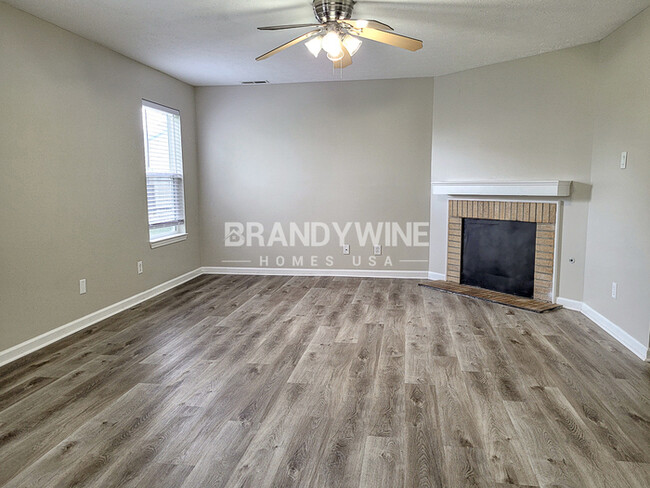 Building Photo - **1/2 OFF RENT!!**  $2008 – With our move-...