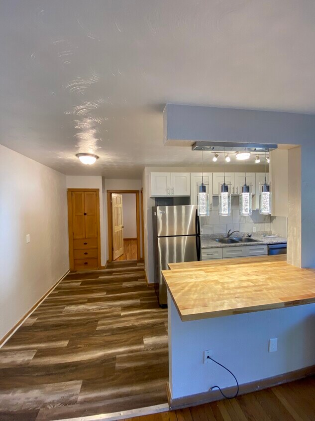 Foto principal - 2176 Dayton Ave