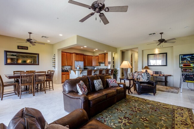 Building Photo - 28538 N 102nd Pl