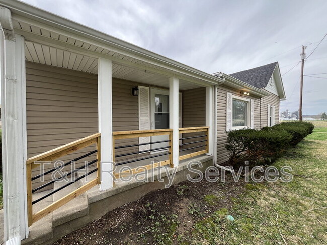 Building Photo - 3180 Blue Bluff Rd