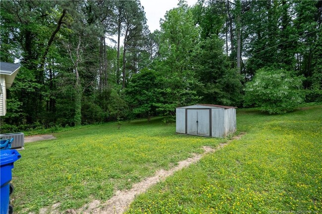 Building Photo - 916 Forge Rd