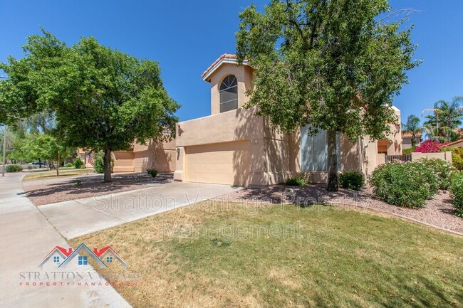 Building Photo - 6439 E Redmont Dr