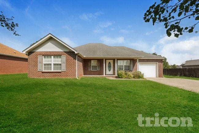 Building Photo - 8014 Lomond Dr