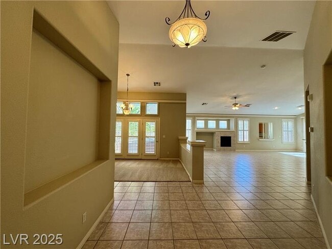 Building Photo - 11270 Tenza Ct