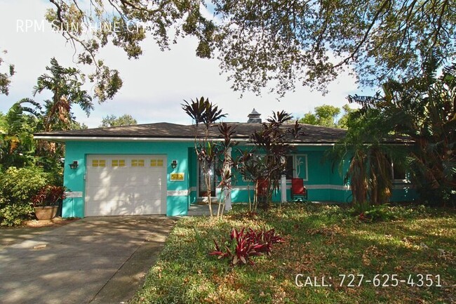 Building Photo - Charming 2-Bedroom, 2-Bathroom Home on Exp...