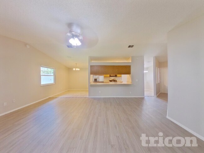 Foto del edificio - 1288 Bear Run Blvd
