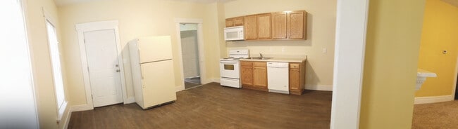 Building Photo - Duplex - 338-340 Wyoming St, Dayton, OH 45410