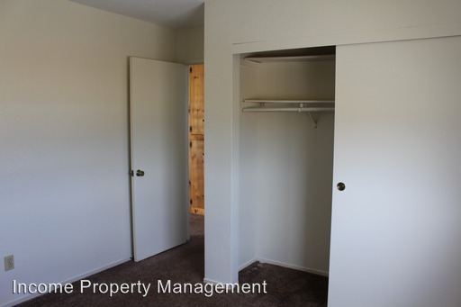 Building Photo - 6401 Lynch Canyon Dr