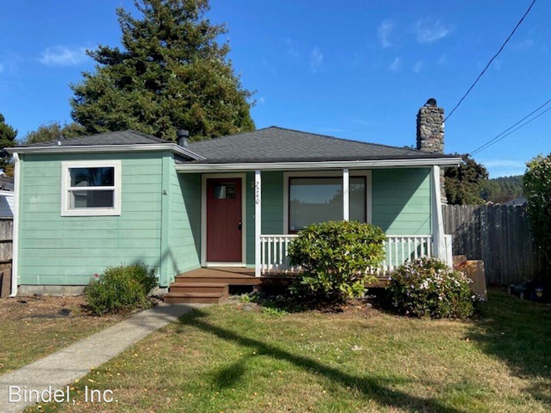 4 br, 2 bath House 2240 Ross ST House Rental in Arcata, CA