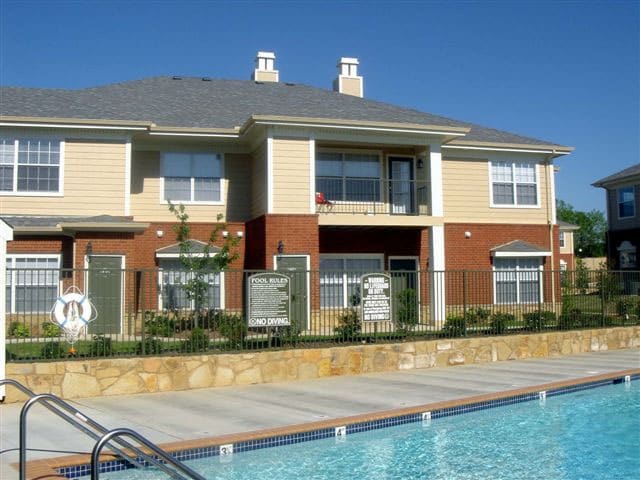Building Photo - Stone Creek Apartments