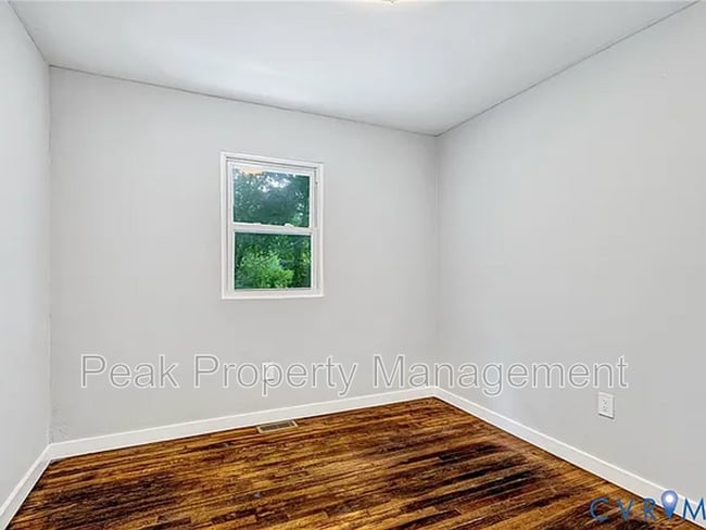 Building Photo - 2003 2nd Ave