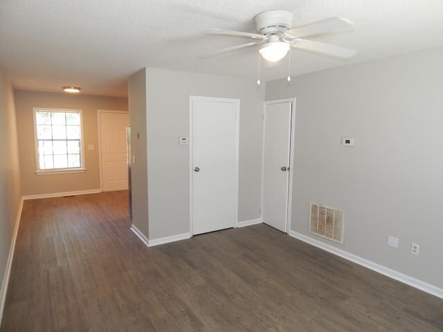 Foto del edificio - 515 N Walnut St