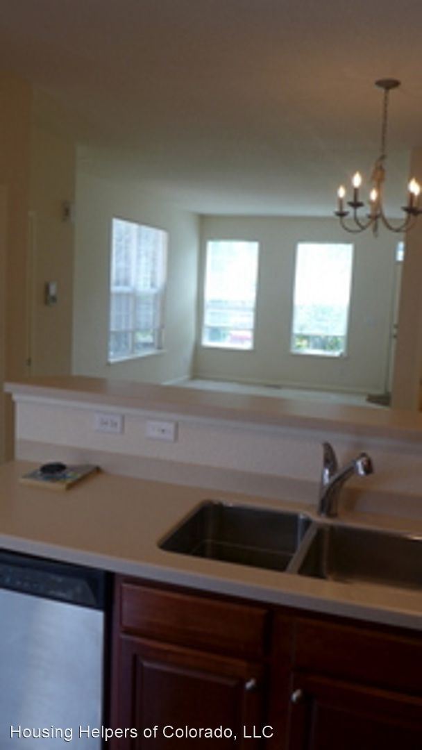 Building Photo - 2 br, 2.5 bath House - 3875 W 118th Place