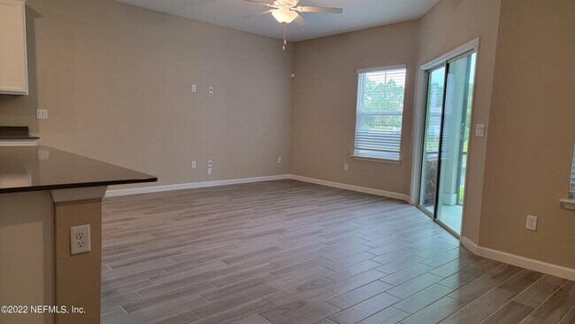 Building Photo - 12880 Josslyn Ln